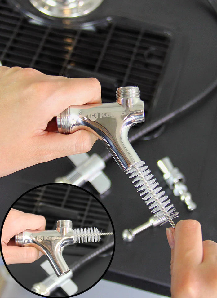 KEGCO Deluxe Hand Pump Pressurized Keg Beer Kegerator Cleaning Kit with 32 oz. Cleaner